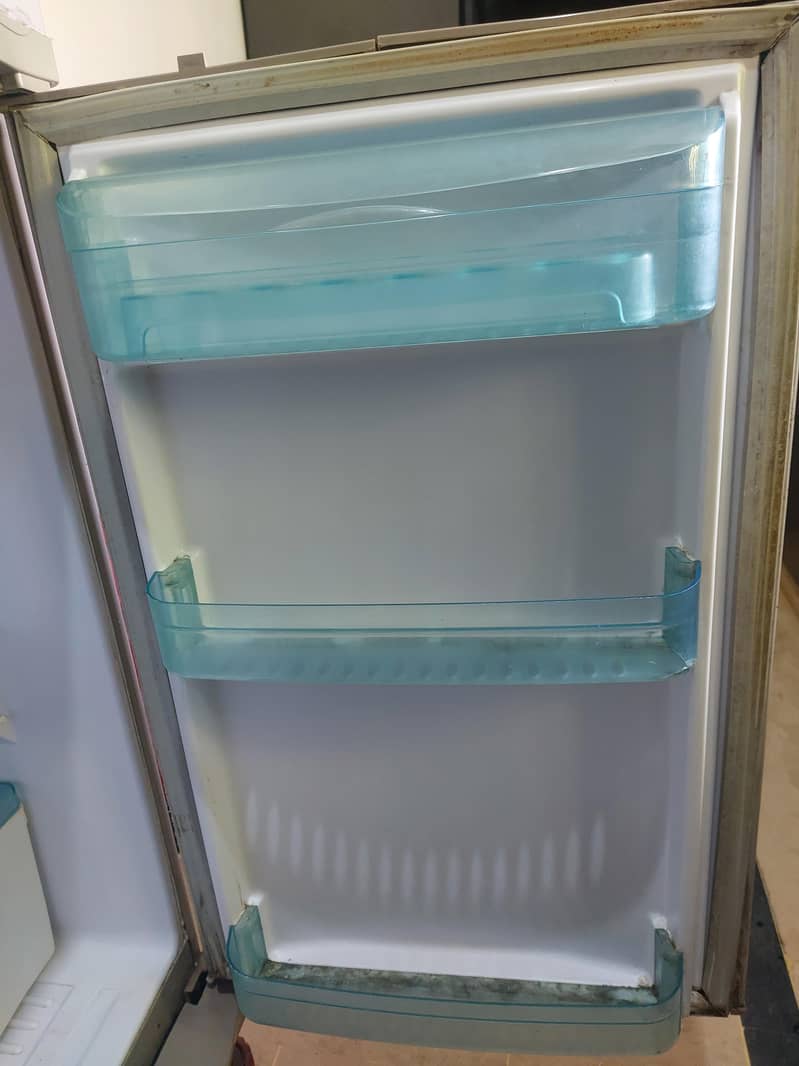 Refrigerator medium 2