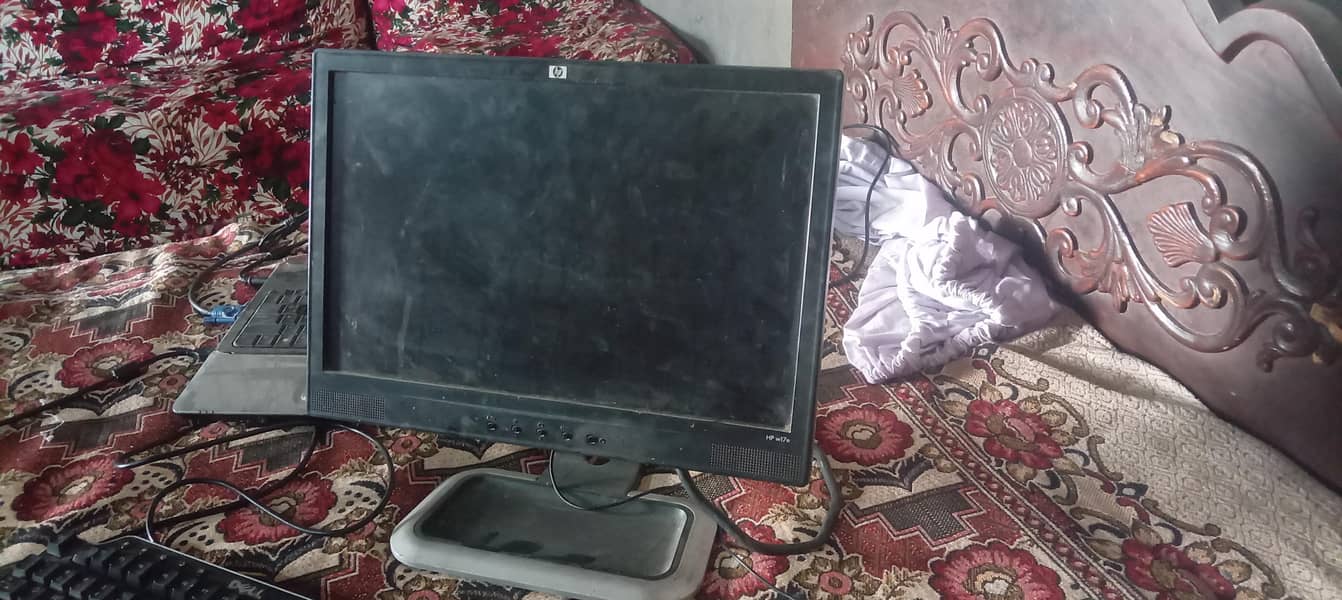 lcd 17inch 7