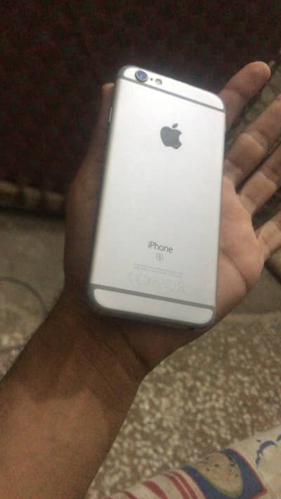 Apple iPhone 6S
