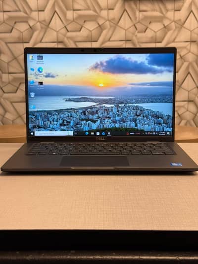 Dell Latitude 5500 | Core i7 8th Gen | 8GB RAM | 256GB SSD |