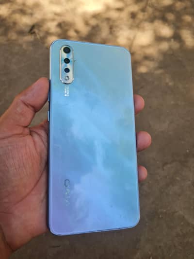 Vivo S1