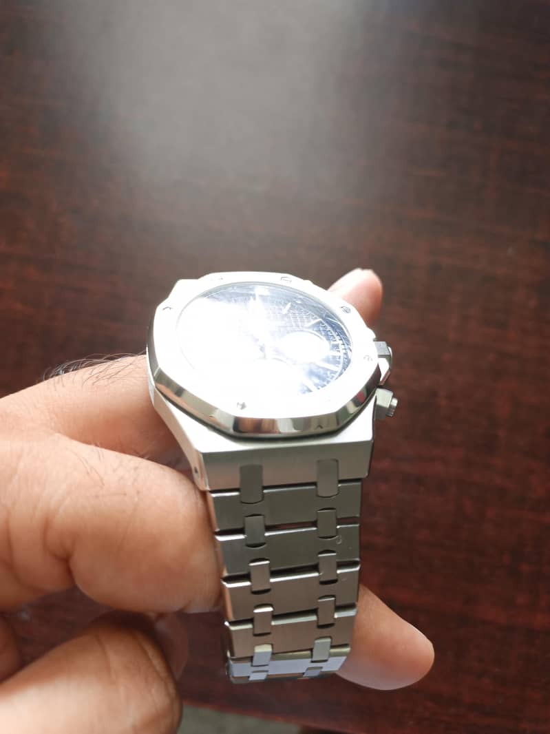 AP watch 6