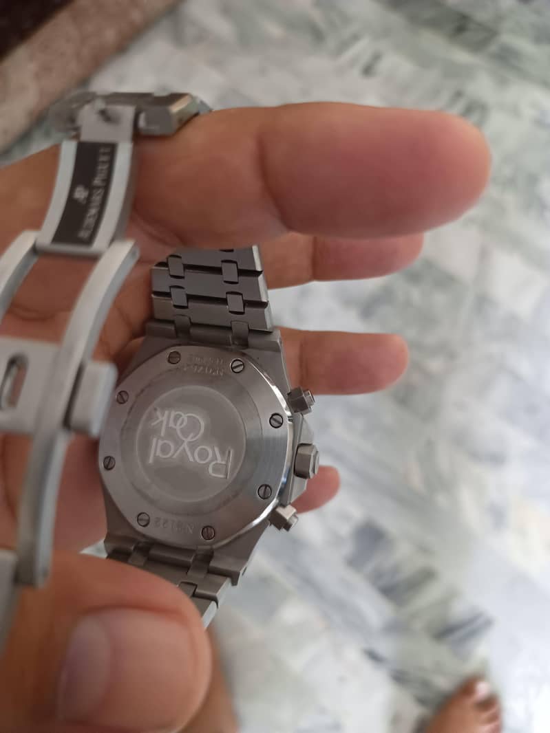 AP watch 9