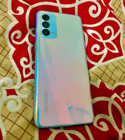 Realme GT Master Edition 8/128 Amoled display in display finger
