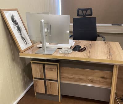 Executive Office Table with Storage — Premium Wood Finish