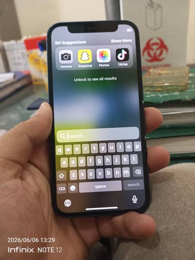 Apple iPhone 12 mini