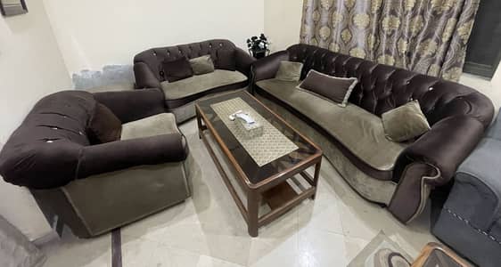 6-Seater Sofa Set (3+2+1) for Sale – Clean & Comfortable | Rs. 40,000