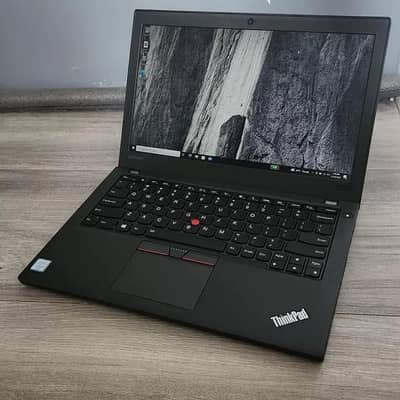 Lenovo X270 Core i5 7th gen. 8GB Ram. 256GB.  8GB Ram  256 M. 2 SSD