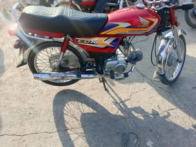 Honda CD 70 Red  2025