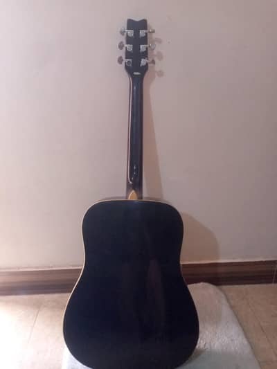 Washburn acoustic guitar in good condition