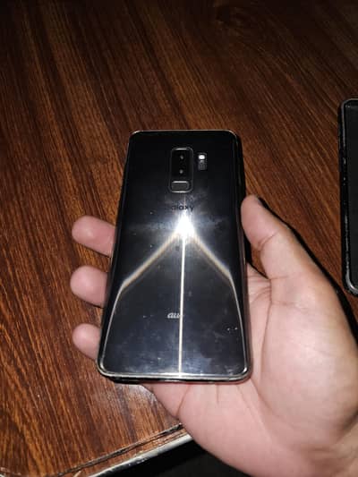 Samsung galaxy S9 Plus      6 / 256gb