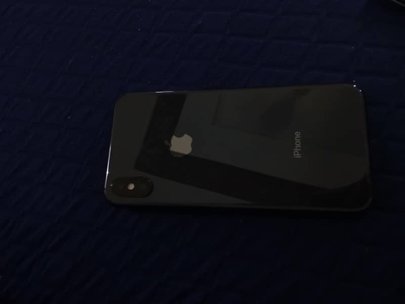 Apple iPhone X 0