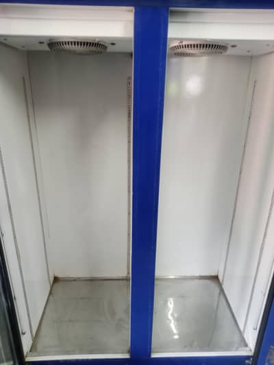 Pepsi double door chiller