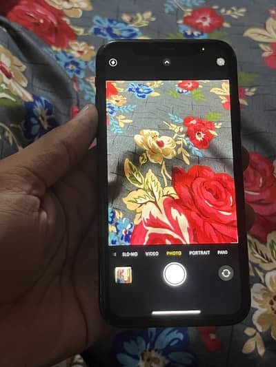 Apple iPhone XR WS> O34O4O99748