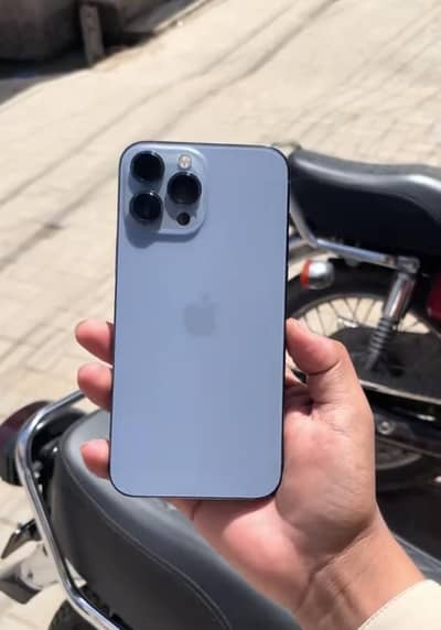 Apple iPhone 13 Pro Max
