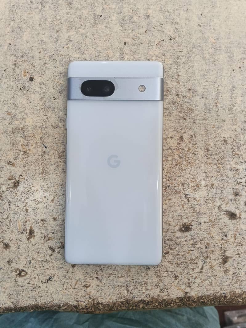 Google Pixel 7a 3