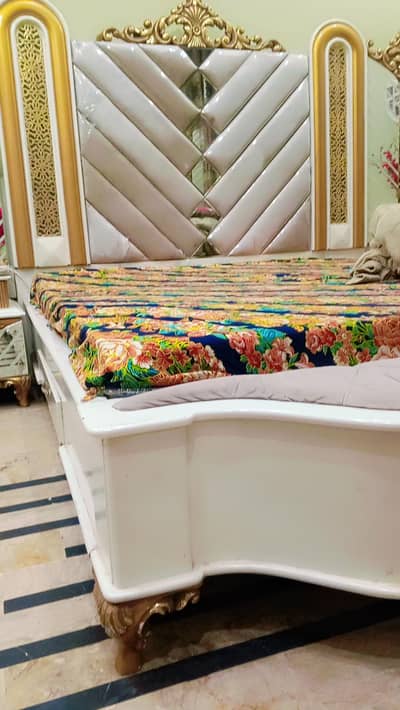 bedroom set