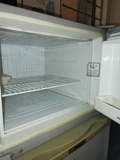 Used Fridge (Refrigerator)