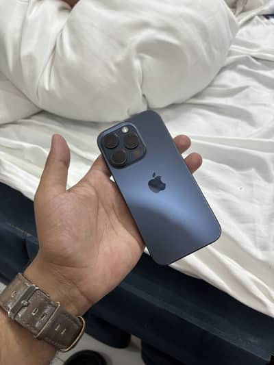 Apple iPhone 15 Pro