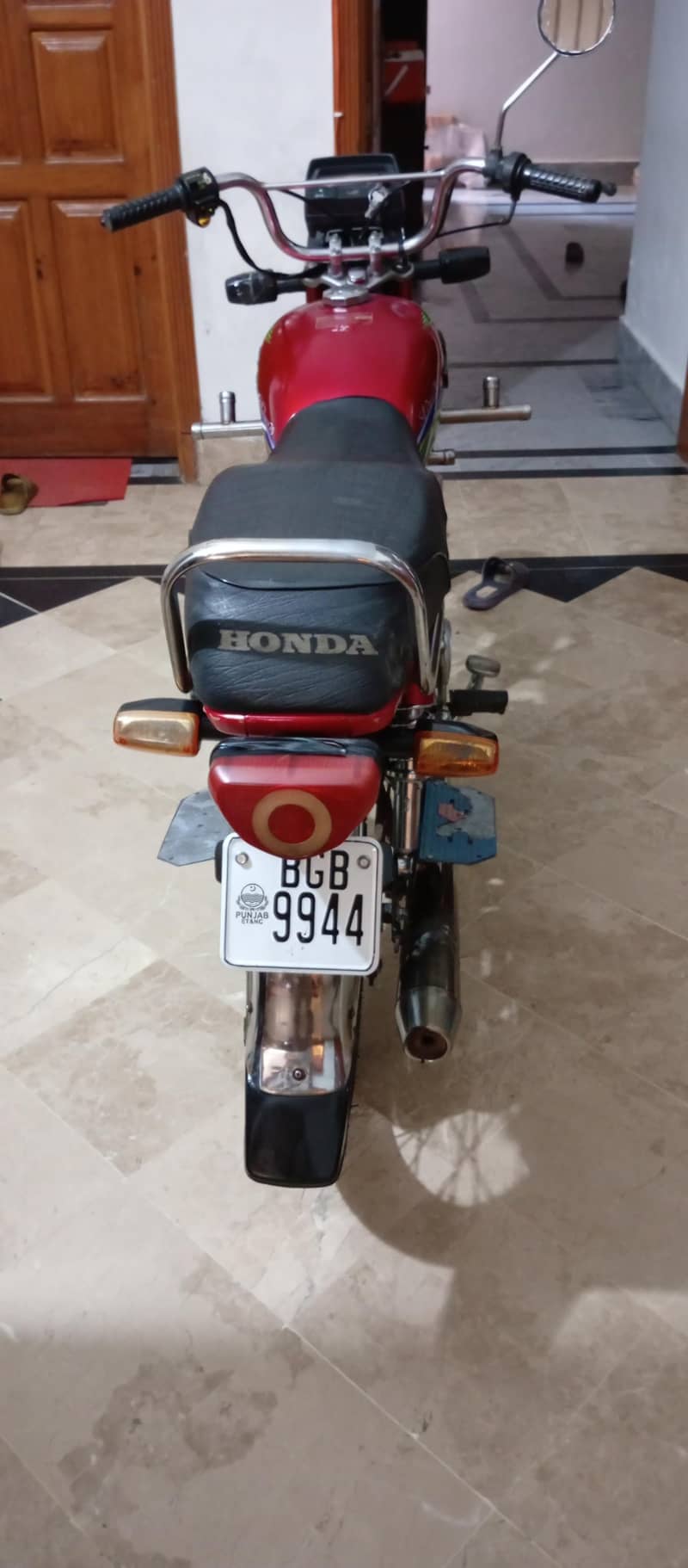 70cc یونیک بائیک برائے فروخت 3