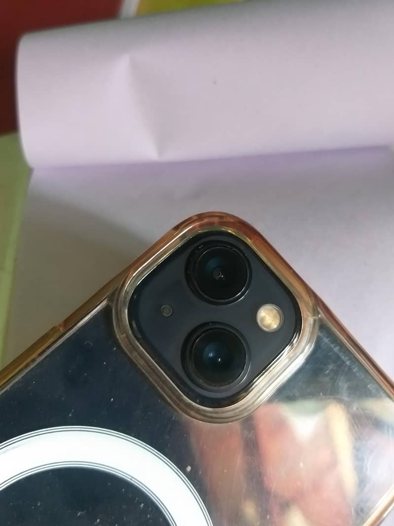 Apple iPhone 13 0