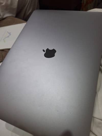 MACBOOK Pro 16" 16GB/1TB 4GB Graphic Card
