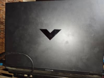 HP Victus 15 | RTX 4050 | 1TB SSD | 16GB RAM | Complete with Box