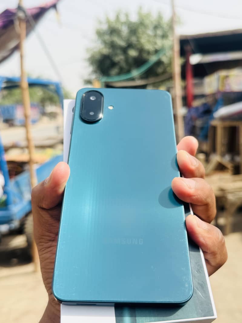 Samsung A07 0