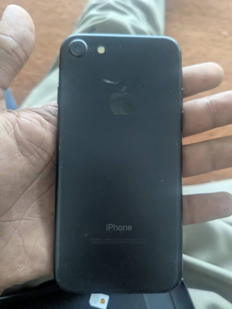Apple iPhone 7 6