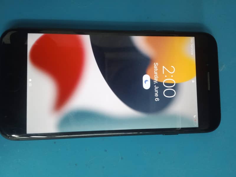 Apple iPhone 7 1