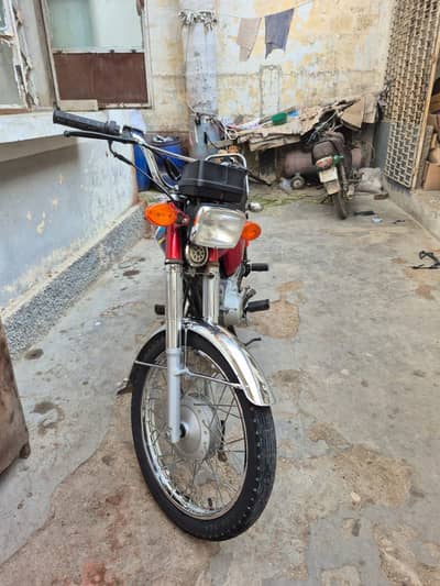 Honda CG 125 Total Genuine - Model 2017 - Mint Condition For Sale