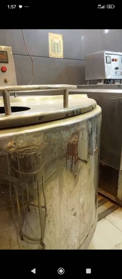 2 Chiller Machines And All Accessories / All Shop Setup For Sale