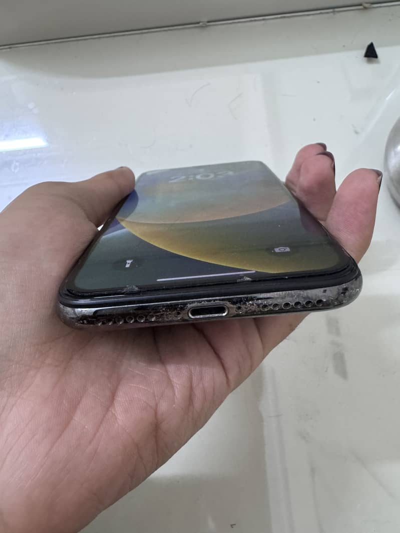 Apple iPhone X 1