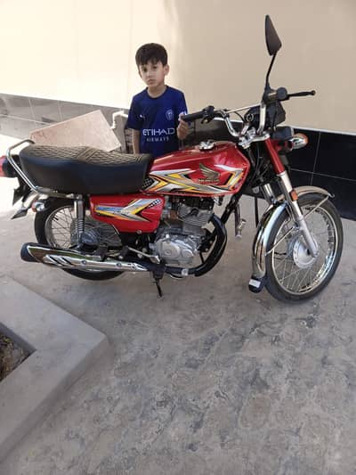 Honda cg 125, 2025