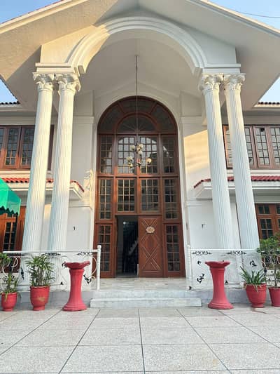 2 Kanal Luxury House Available For Rent Model Town, Lahore