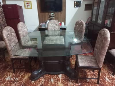 5 chaires wooden dining  table