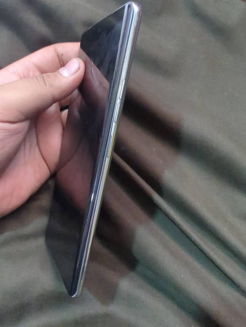 Tecno CAMON 40 Pro 2