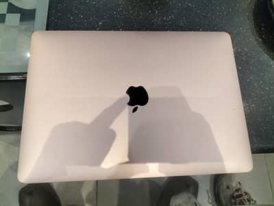 Apple Macbook