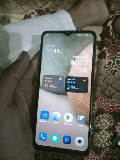 Samsung Mobile A12