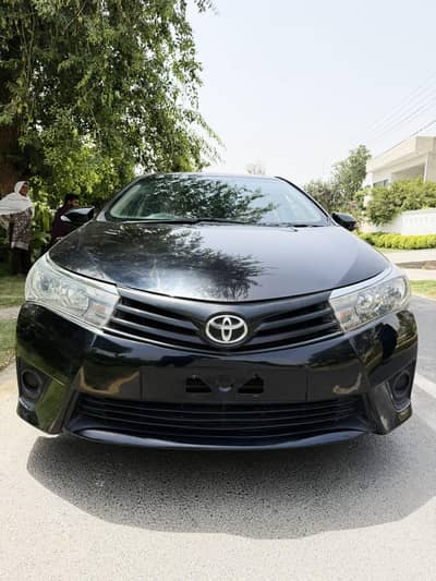 Toyota Corolla Altis 2015