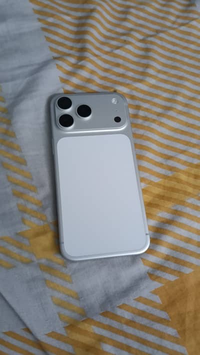 Apple iPhone 17 Pro Max 10/10 condition