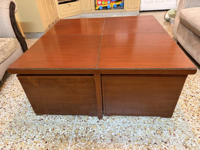 Sofa Set & Center Table 0