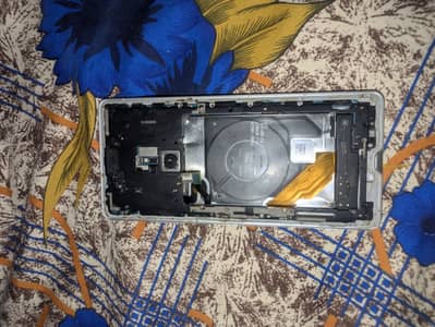 Sony Xperia xz3 full working display and body