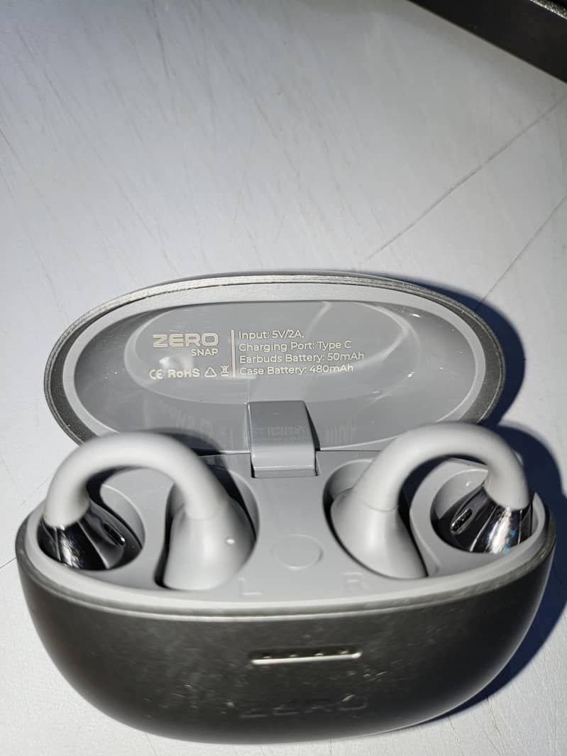 Zero Snap Zbuds 9