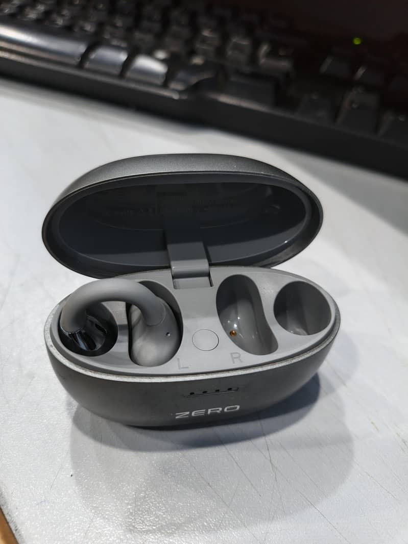Zero Snap Zbuds 10