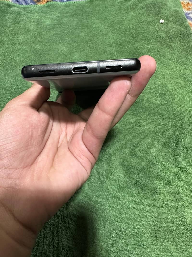 Google Pixel 6a 3