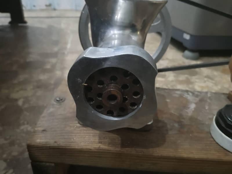 Qeema Machine 8