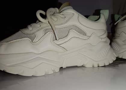 Women's Chunky Sneakers