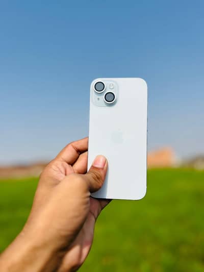Apple iPhone 15