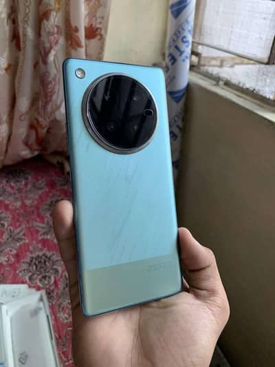 Infinix Zero 40